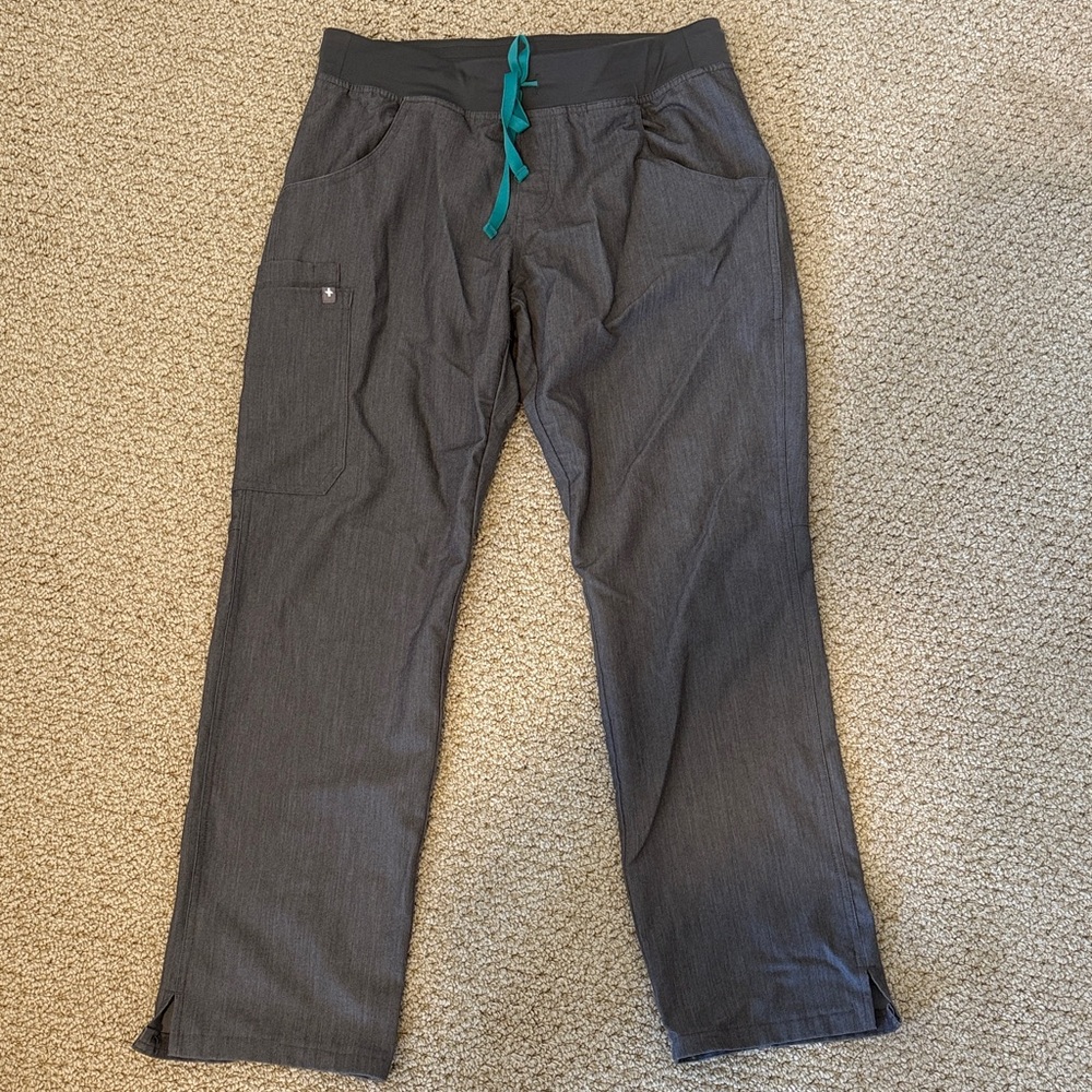 Figs Kade Charcoal Scrubs